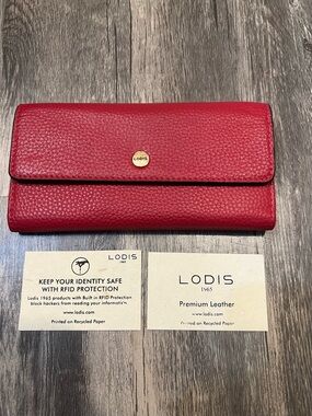 Lodis Red Pebbled Leather Kate Trifold Wallet Snap Closure NWOT Long Wallet